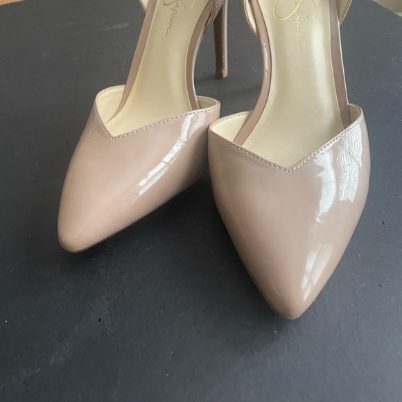 Jessica Simpson  Nude Patent Leather Heels - Picture 1 of 4